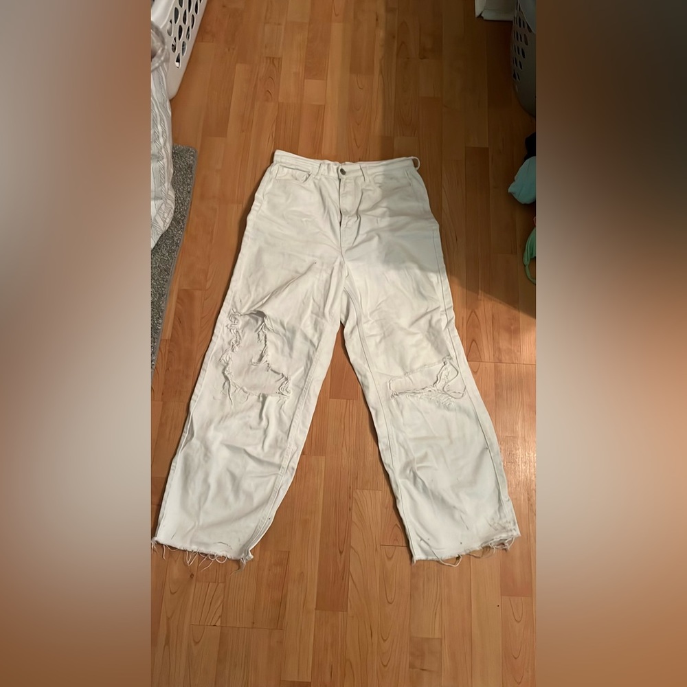 Cello distressed white mom jeans
